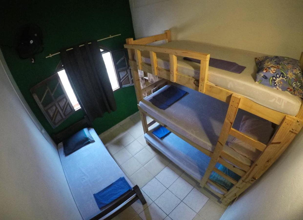 La Casita Hostel Praia Do Forte Buitenkant foto